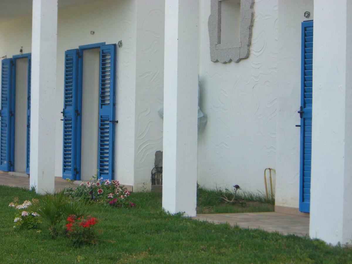 S'Olivariu Village Affittacamere Piscinas Exteriör bild