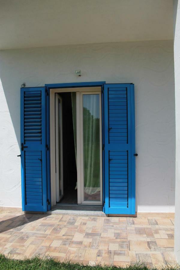 S'Olivariu Village Affittacamere Piscinas Exteriör bild