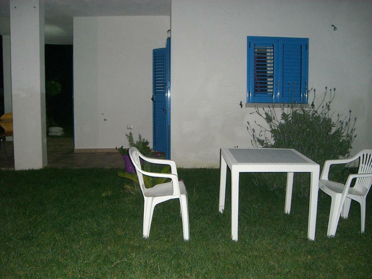 S'Olivariu Village Affittacamere Piscinas Exteriör bild